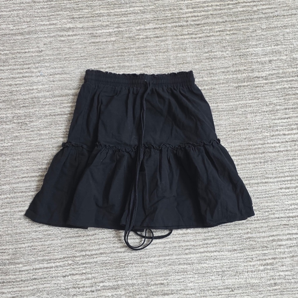Black skirt, women’s XS